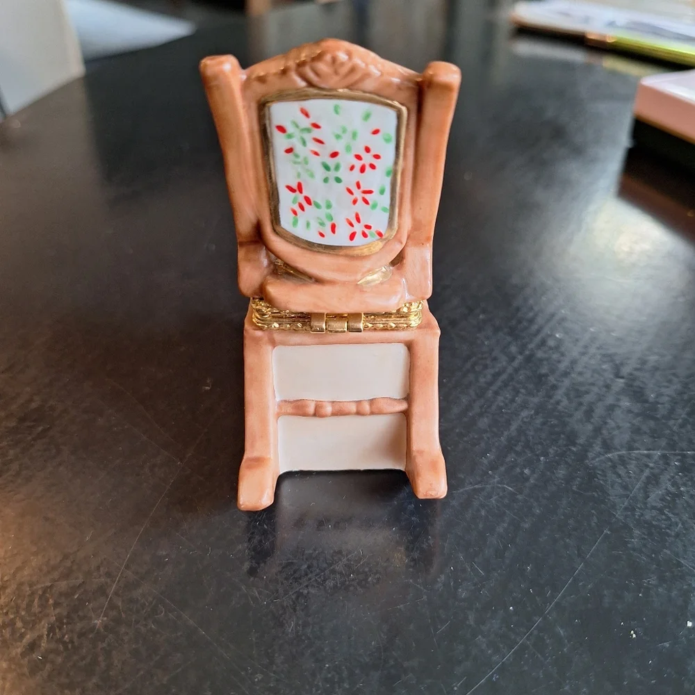 Trinket Box Rocking Chair - Picture 4 of 5